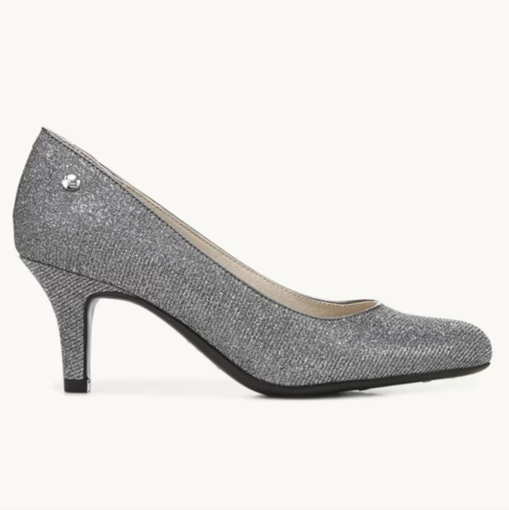 Life Stride Parigi Pewter, Classic Favorite, Comfort Pumps. Women's Size 7.5M